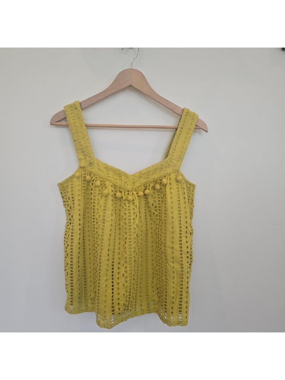 Sundance Sugar Sand Eyelet Tank Chartreuse Lime Eyelet Boho Pom Pom Top Small - Picture 3 of 9